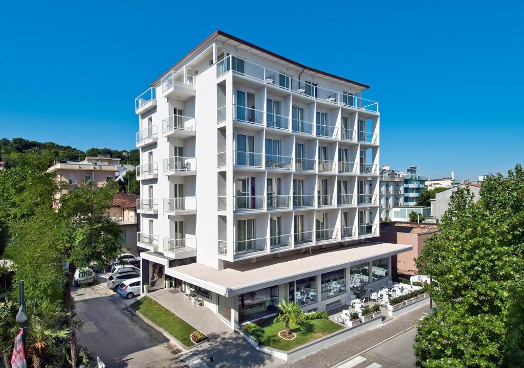 Hotel Atlantic & Spa Gabicce Mare Eksteriør billede