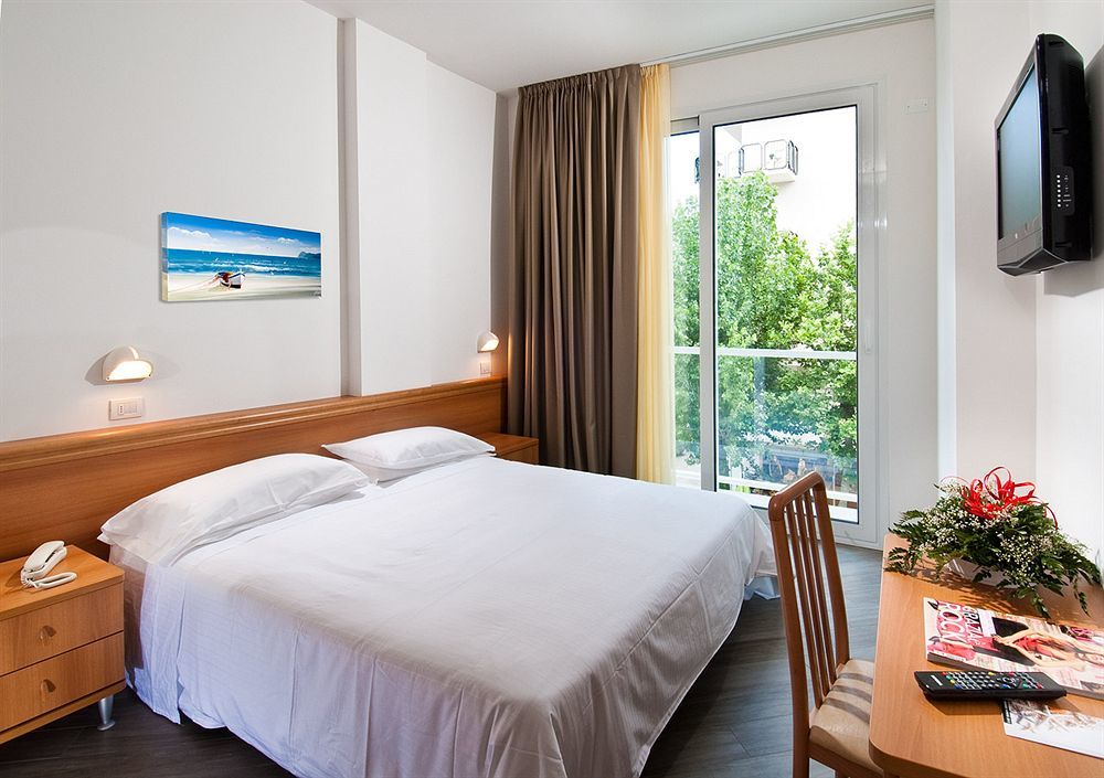 Hotel Atlantic & Spa Gabicce Mare Eksteriør billede
